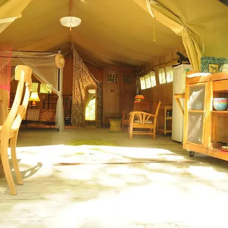Luxury tent Safari Lodge Du Grand Bois Avignon